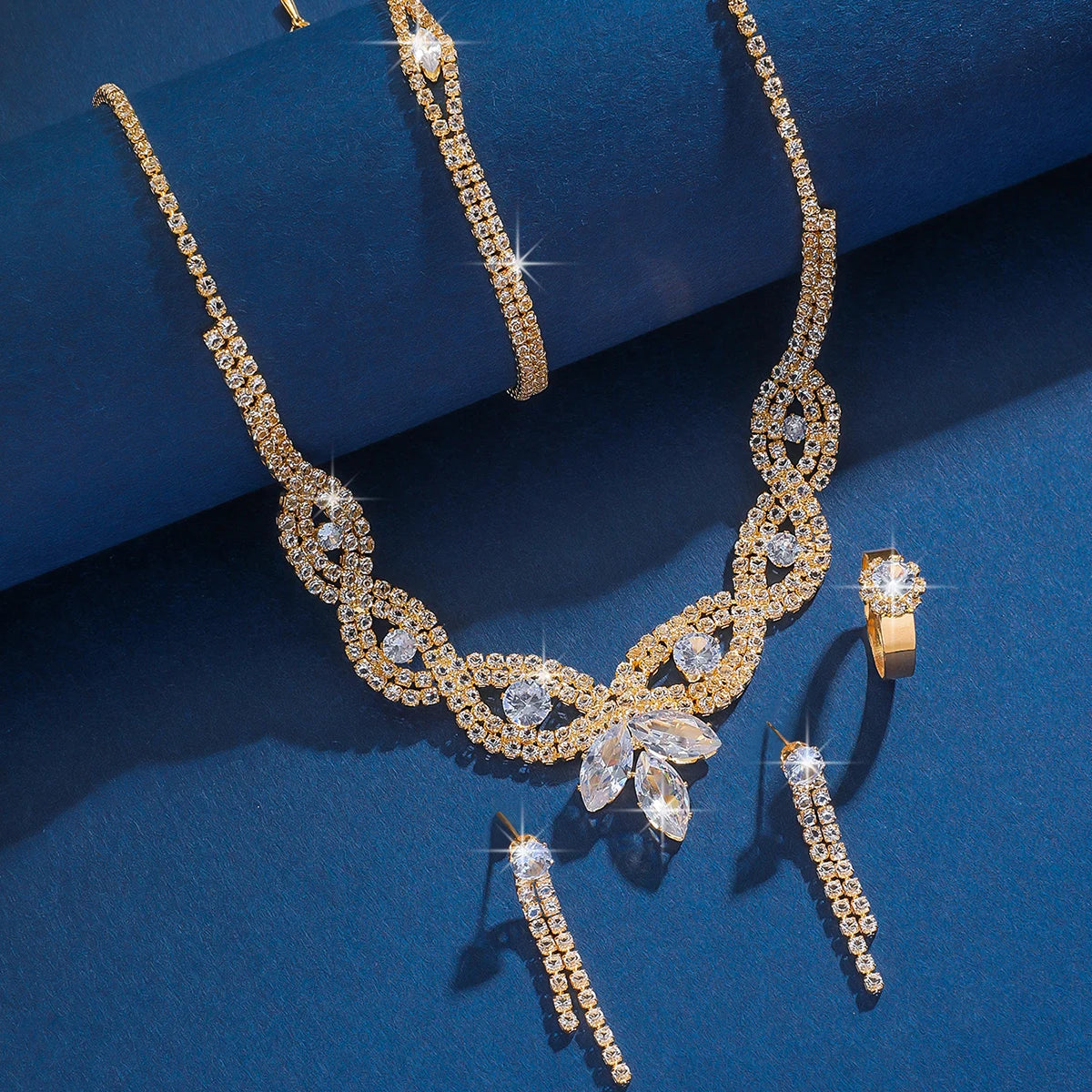 Jewelry wholesale fashion new necklace earrings bracelet ring set shiny bride jewelry two-piece set with accessories