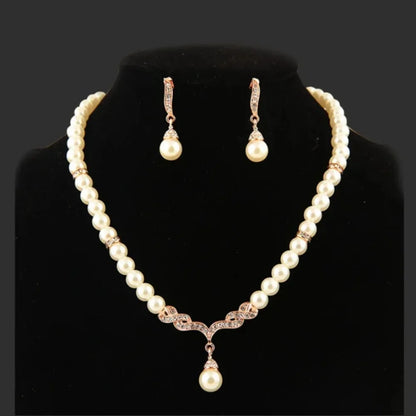 Women Pearl & Crystal Jewelry Set, Gold Tone Necklace, Elegant Bridal Wedding Party Dress Up Fashion Jewelry Collection